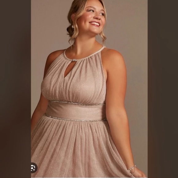 Mother of the Bride Dress. - Picture 1 of 2